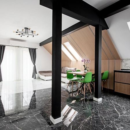 Discovery Aparthotel Cluj-Napoca Buitenkant foto